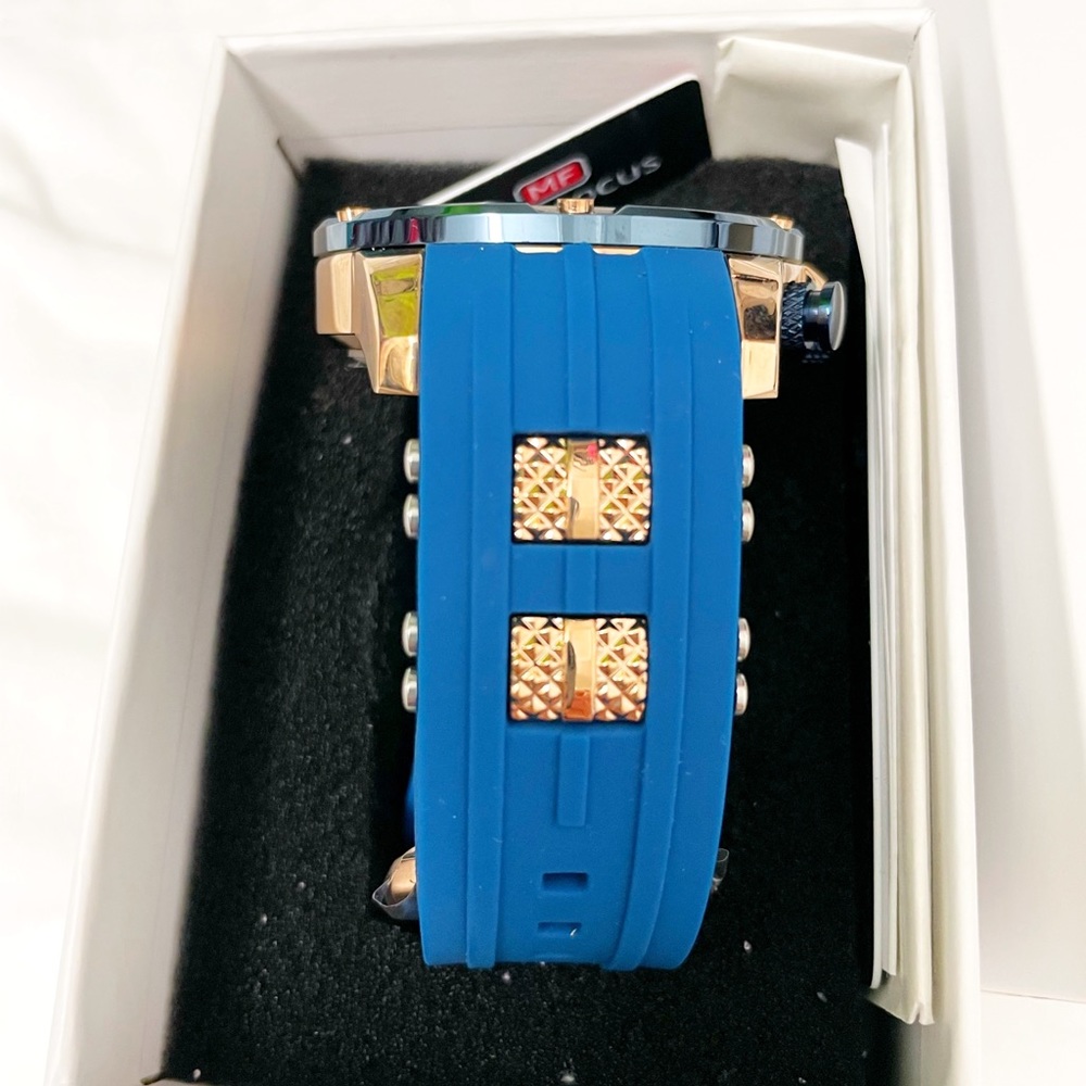 Mini Focus Watch - Picture 3 of 3